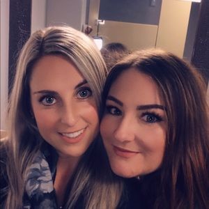 Meet your Posher, Dana